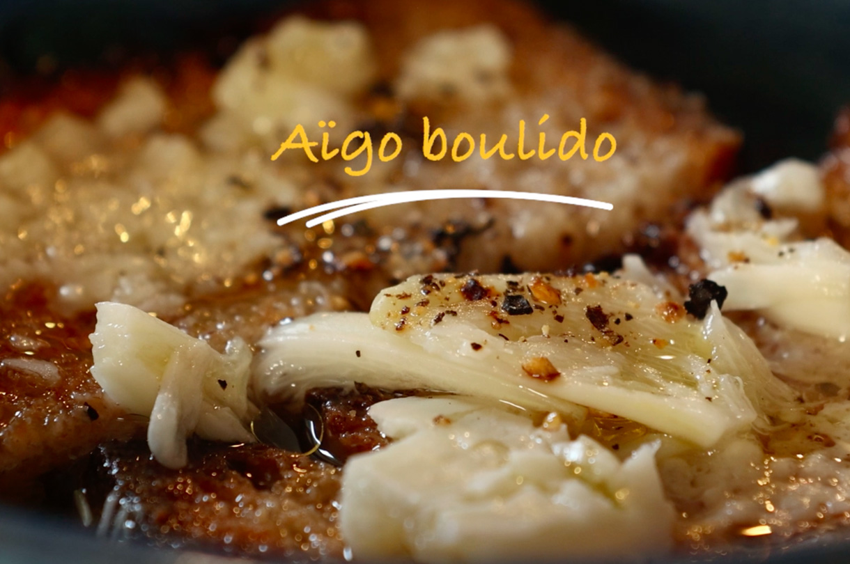Aïgo boulido, soupe à la sauge